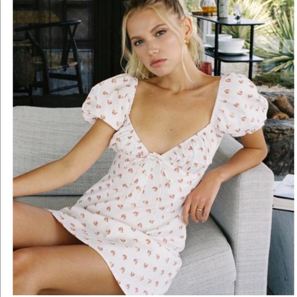 With Jean Audrey Floral Dress Size Large NWT